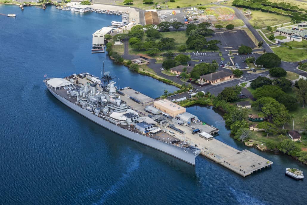 uss arizona and battleship missouri tour