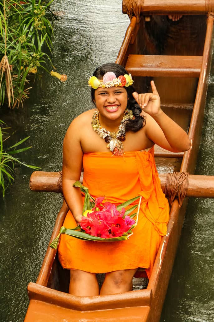 Polynesian Cultural Performer greeting