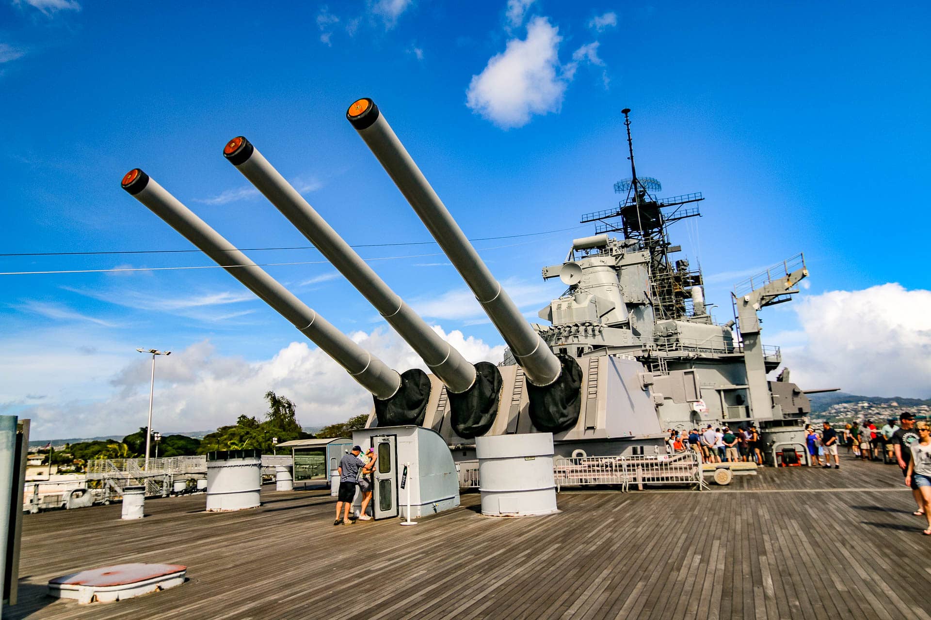 tour the missouri battleship