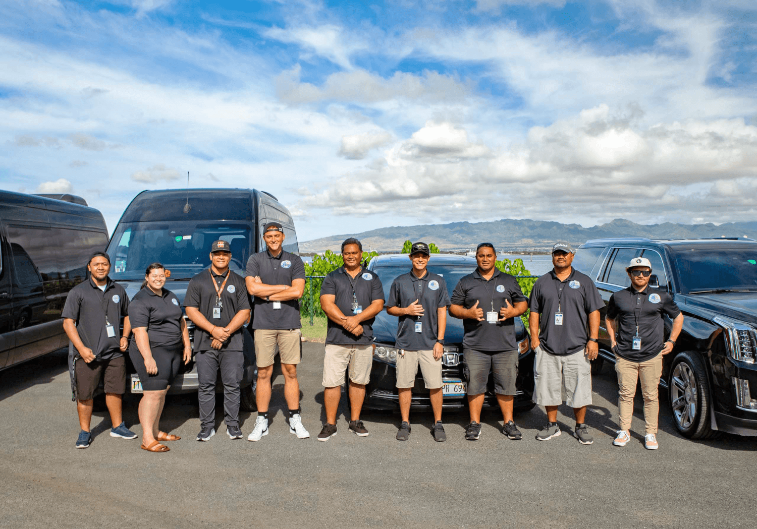 Guides for Pearl Harbor Tours Vans