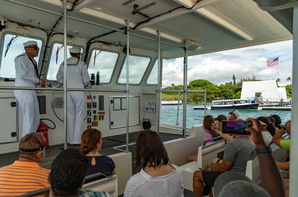 Arizona Memorial Boat Ride and Memorial Pearl Harbor Oahu