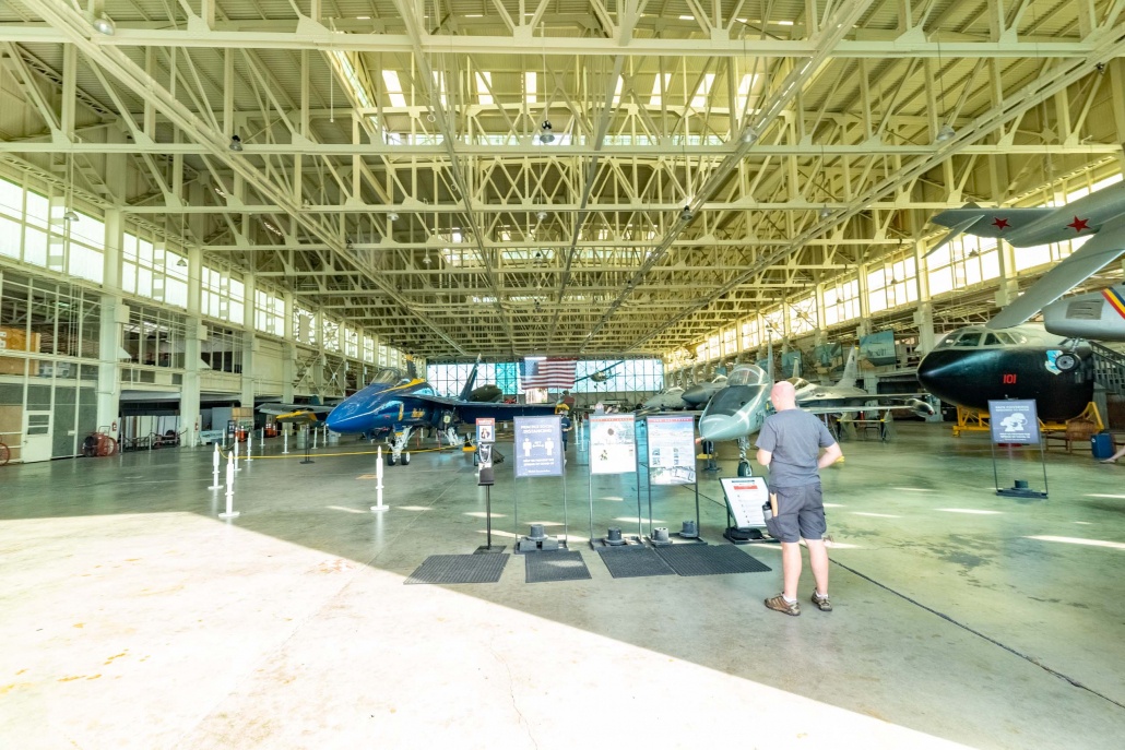 Pearl Harbor Aviation Museum Hanger 79 Entrance Visitor Oahu