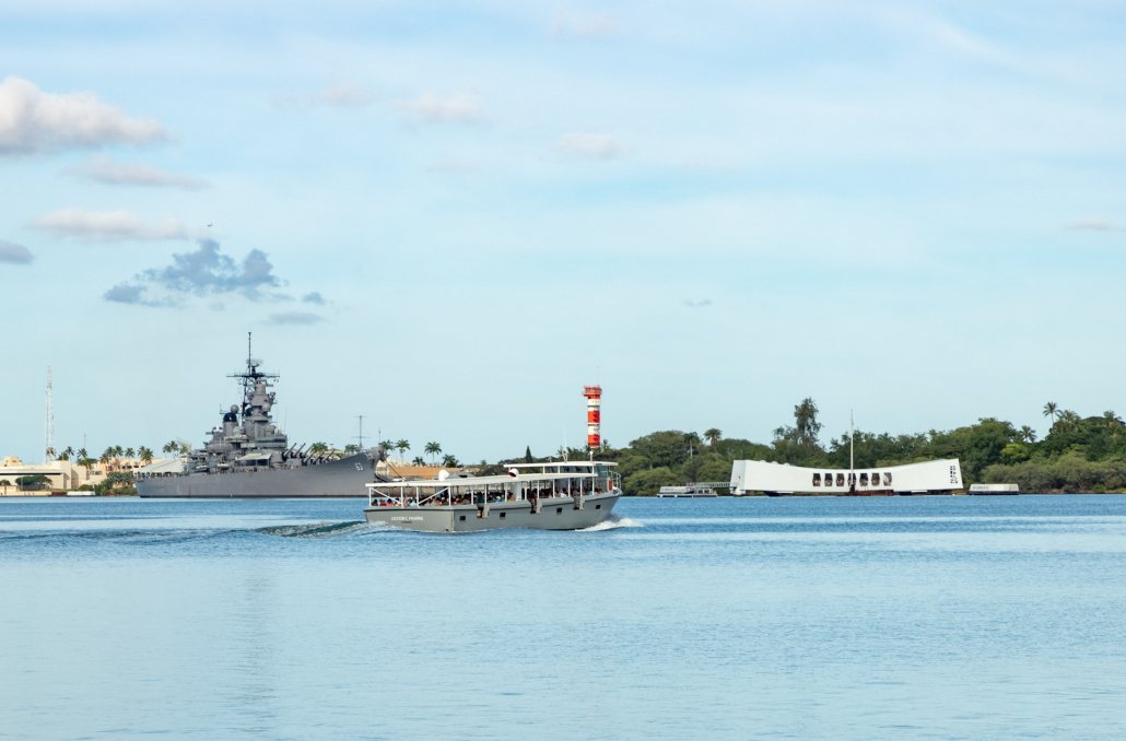 Pearl Harbor Visitor Center Navy Tender USS Missouri and Arizona Memorial Oahu