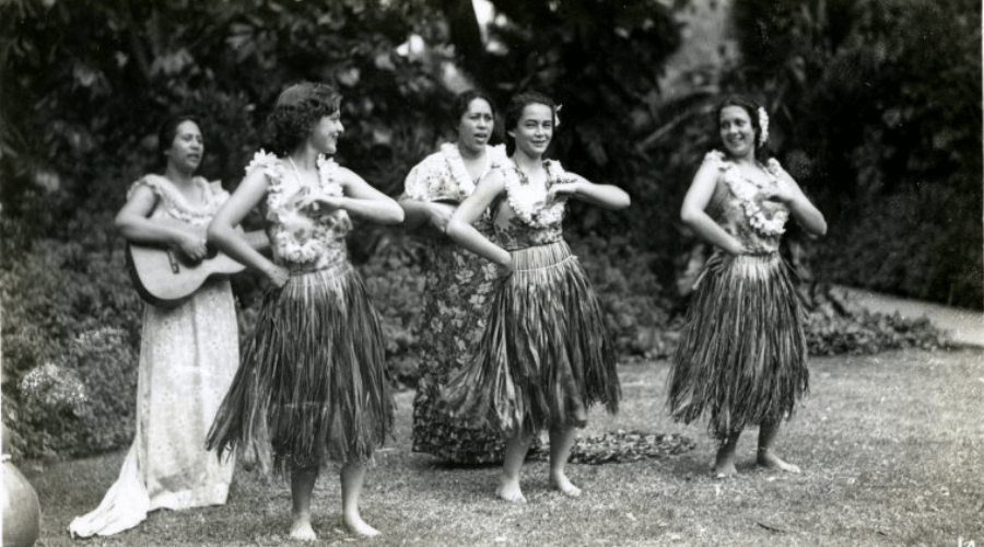Luau-1940's Honolulu Oahu