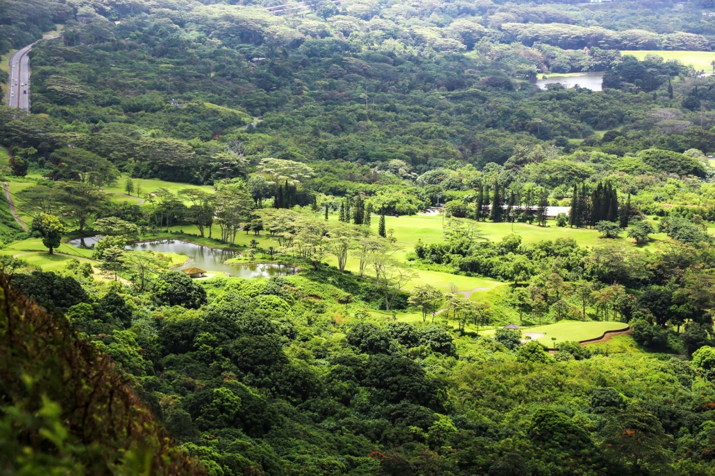 a panoramic view of oahus windward side