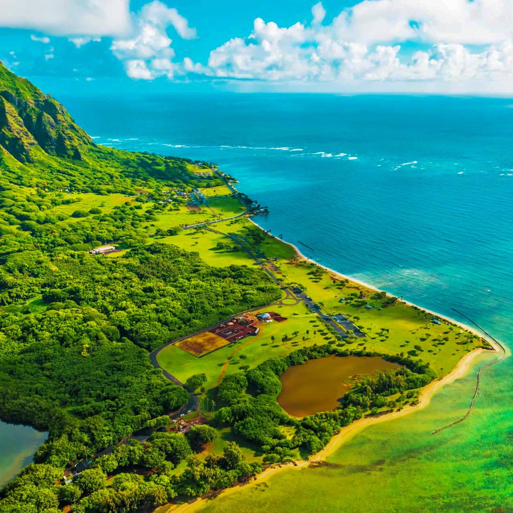 oahu helicopter tour aerial view of kualoa kaneohe bay oahu 