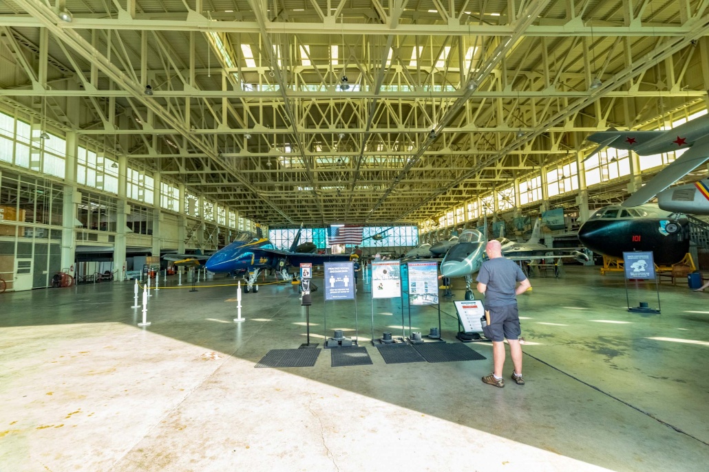 pearl harbor aviation museum hanger