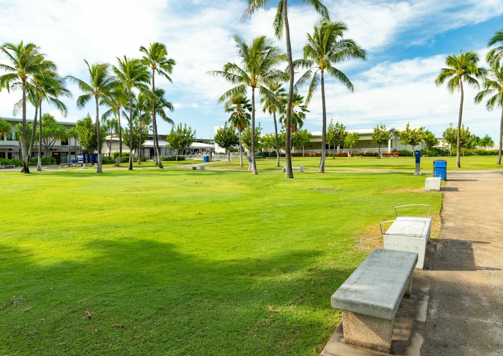 pearl harbor visitor center grounds oahu