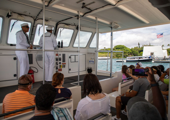arizona memorial boat ride and memorial pearl harbor oahu