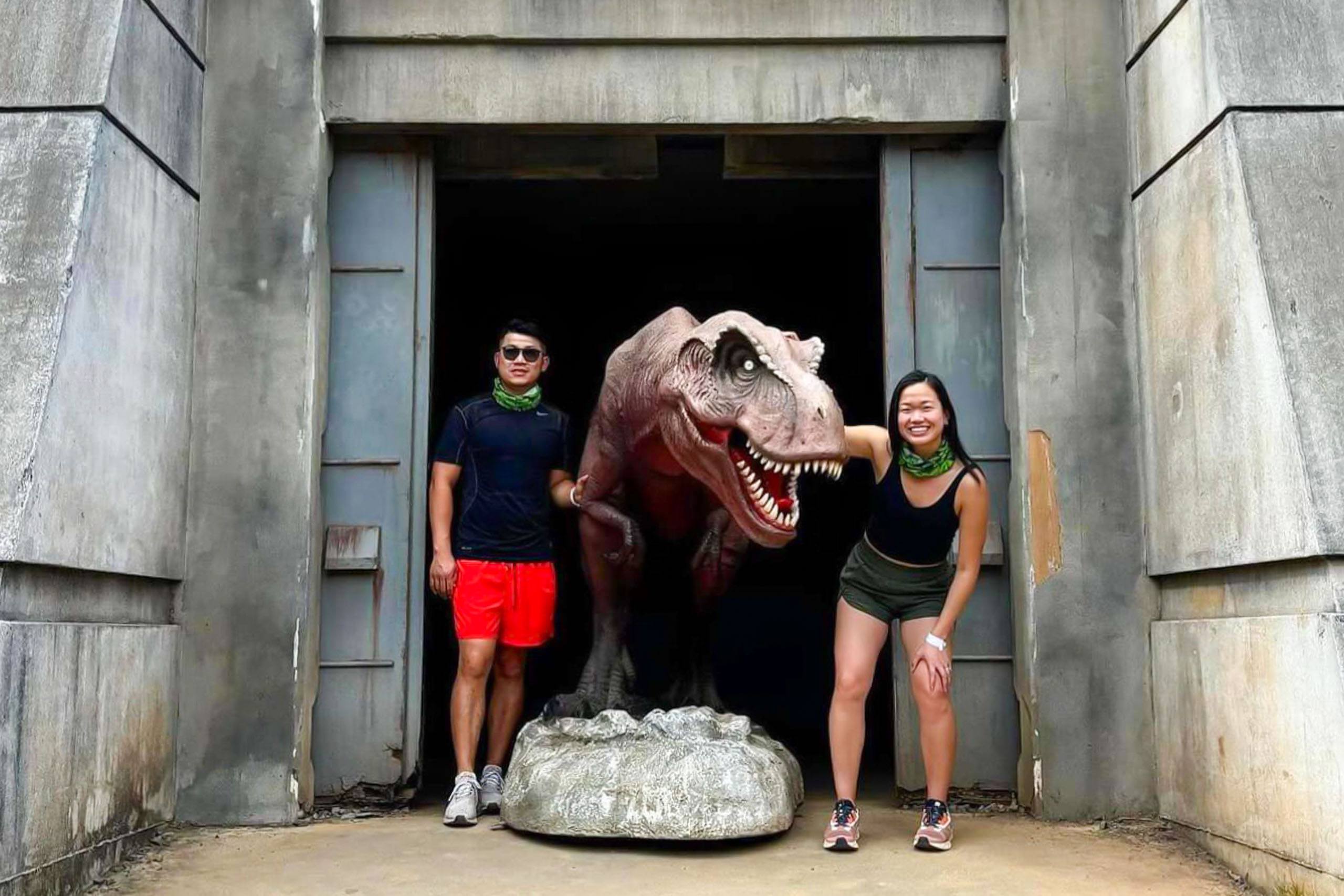 kualoaranch jayman built hawaii incentive group combo tour couple with dinosaur