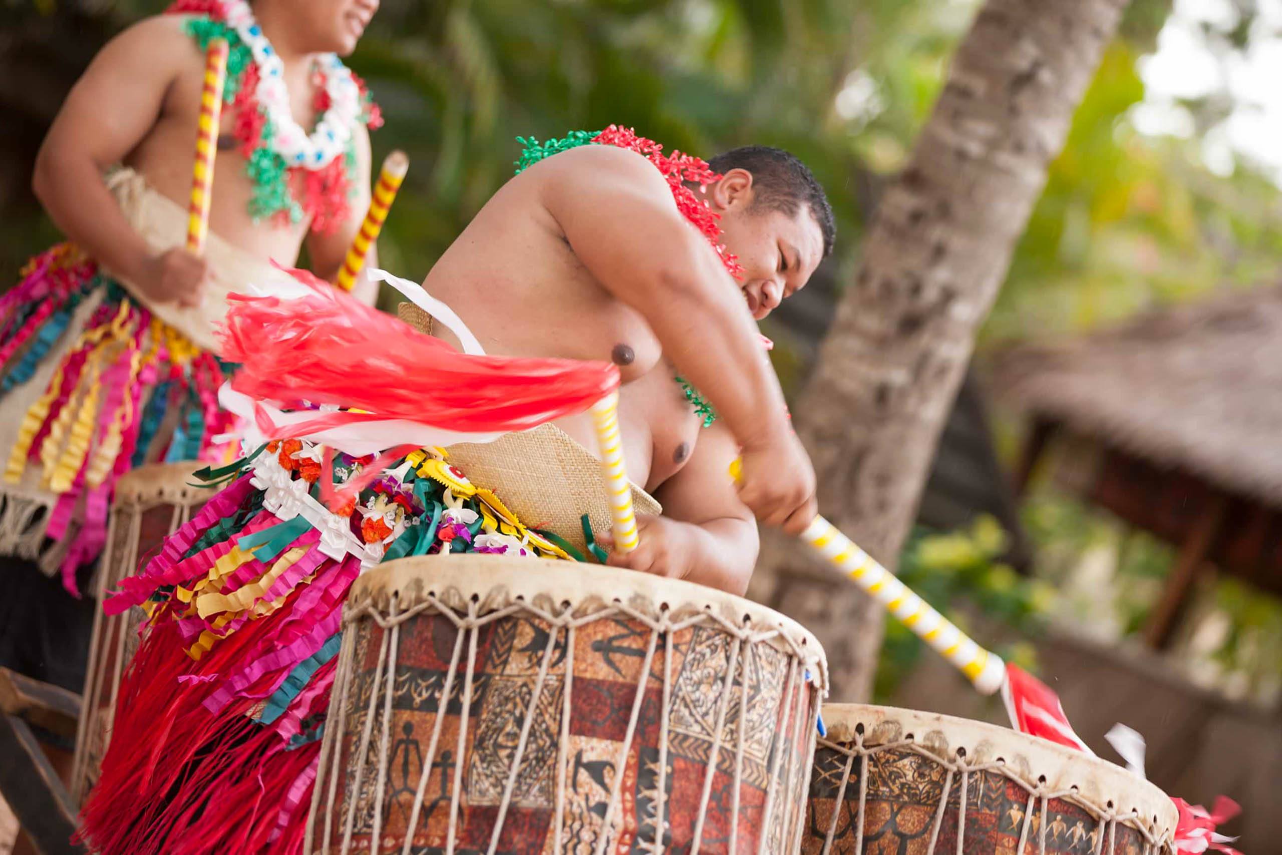 polynesianculturalcenter jayman built hawaii incentive group pcc admission dinner show drum performance